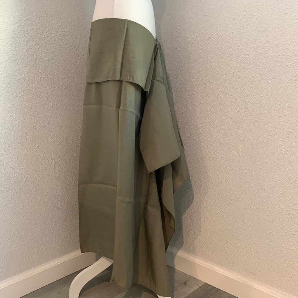 NWT Surrealist asymmetrical front zip long skirt - Picture 4 of 10